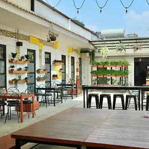 Yakety Yak Hostal